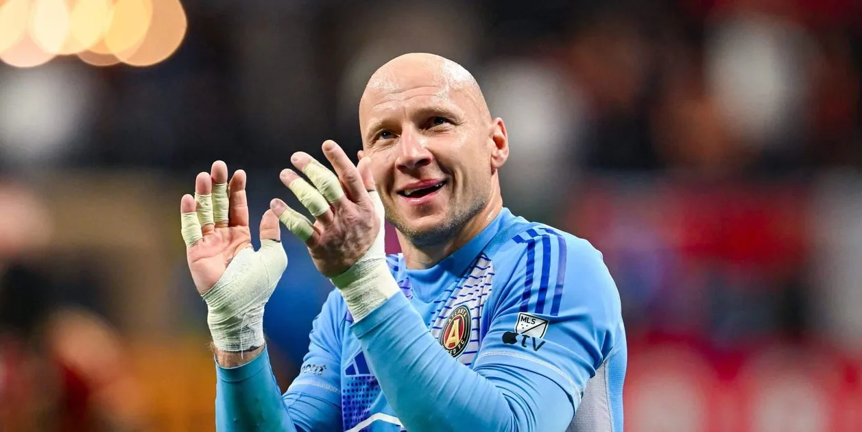 Brad Guzan sur l’épanouissement à 40 ans, l’arrêt de Lionel Messi et pourquoi les discussions sur le rappel de l’USMNT le font « rire »