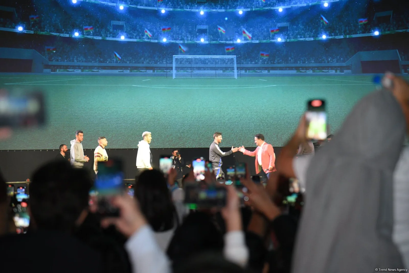 Lionel Messi tire son chapeau à l’Azerbaïdjan ! Un festival de stars mondiales – reportage (PHOTO)