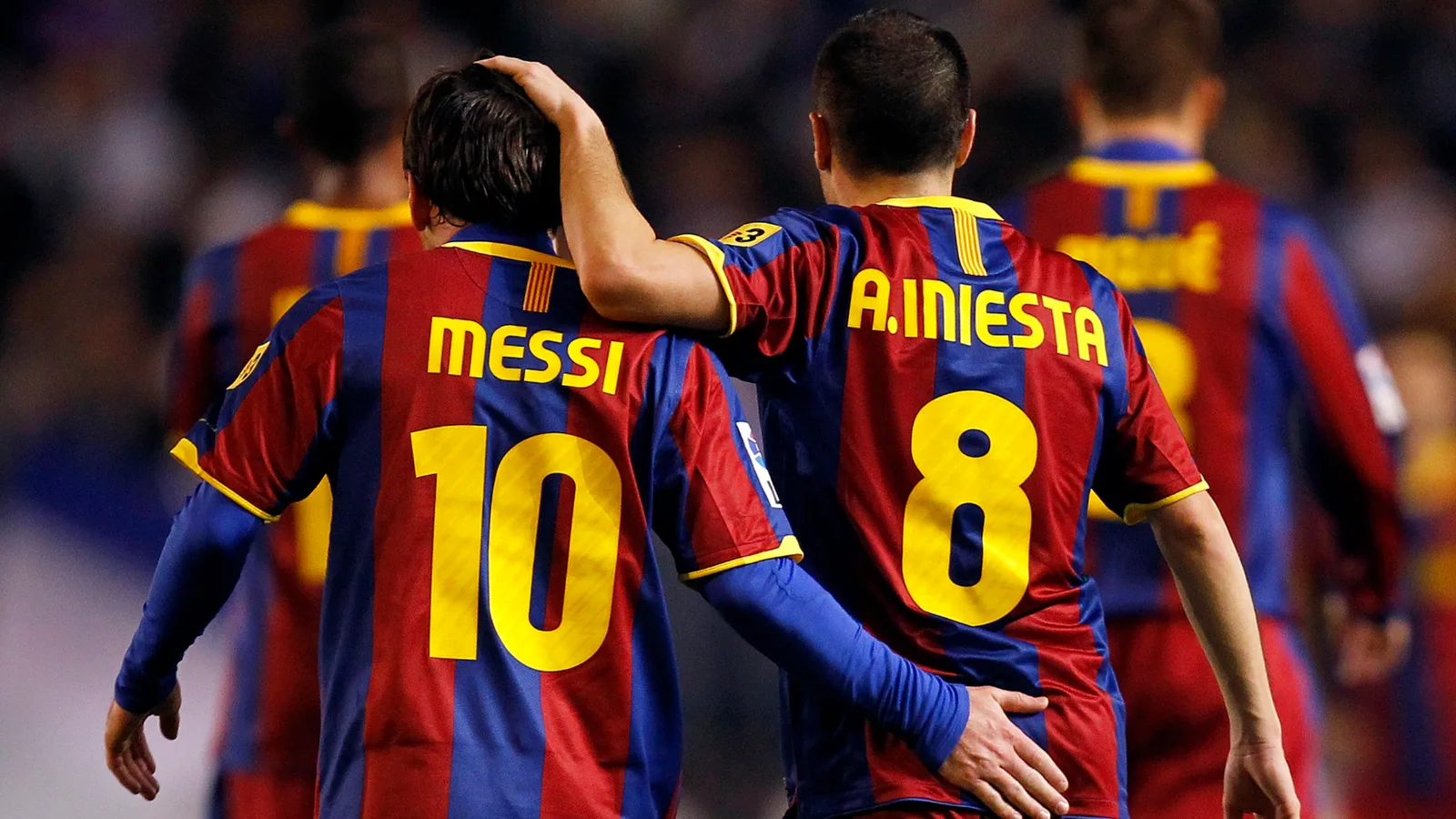 Lionel Messi est étonnamment absent de l’équipe pour le « tout premier El Clasico au Japon » alors que les légendes de Barcelone et du Real Madrid se préparent à s’affronter lors du match d’adieu d’Andres Iniesta.