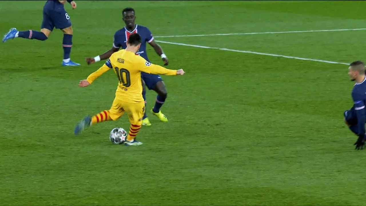 Lionel Messi TRIED EVERYTHING!!!