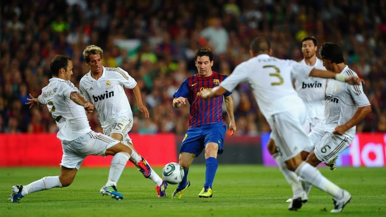 Lionel Messi – This is what 99 Passing Looks Like in Real