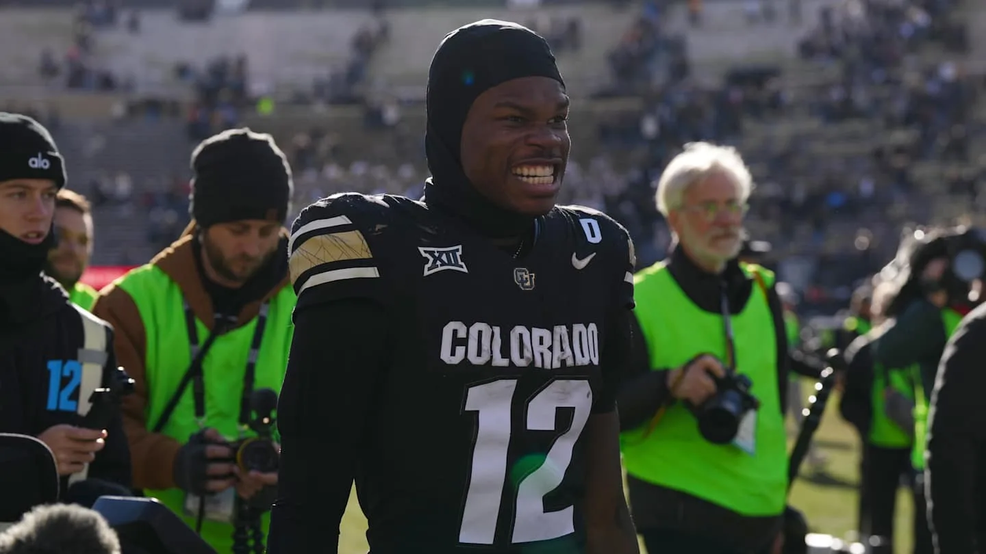 Travis Hunter, favori de Heisman, soutient le lancement de Stanley par Lionel Messi