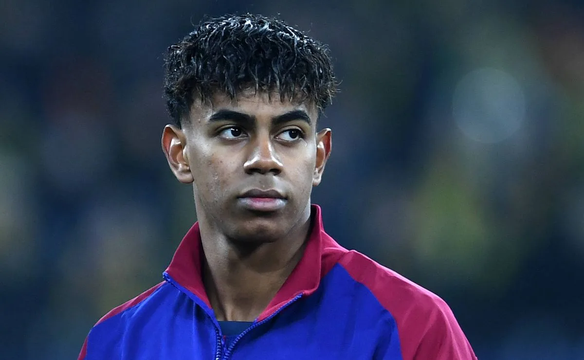 Lamine Yamal salue Lionel Messi, mais nomme une autre légende de Barcelone comme son idole