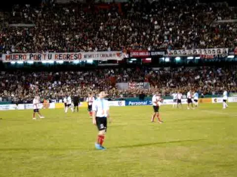 Leo Messi debuto en Newells y convirtio un golazo -Imagenes