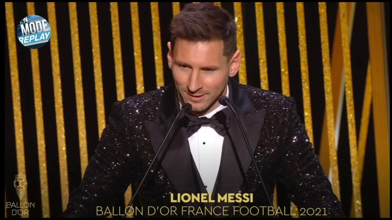 Ballon d'Or 2021: Lionel Messi (Barça/PSG) ballon