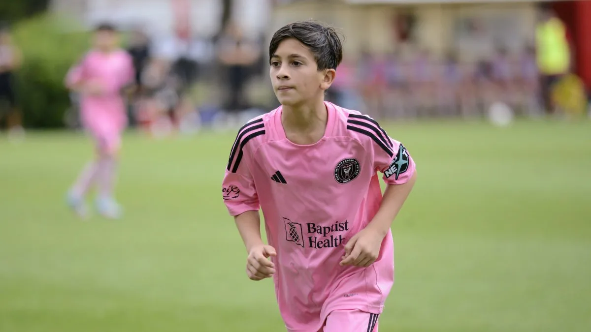 Le fils de Lionel Messi, Thiago, fait ses débuts au tournoi jeunesse d’Argentine – NBC10 Philadelphie
