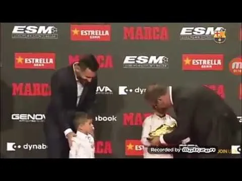 Lionel messi receives his sixth golden boot 2019