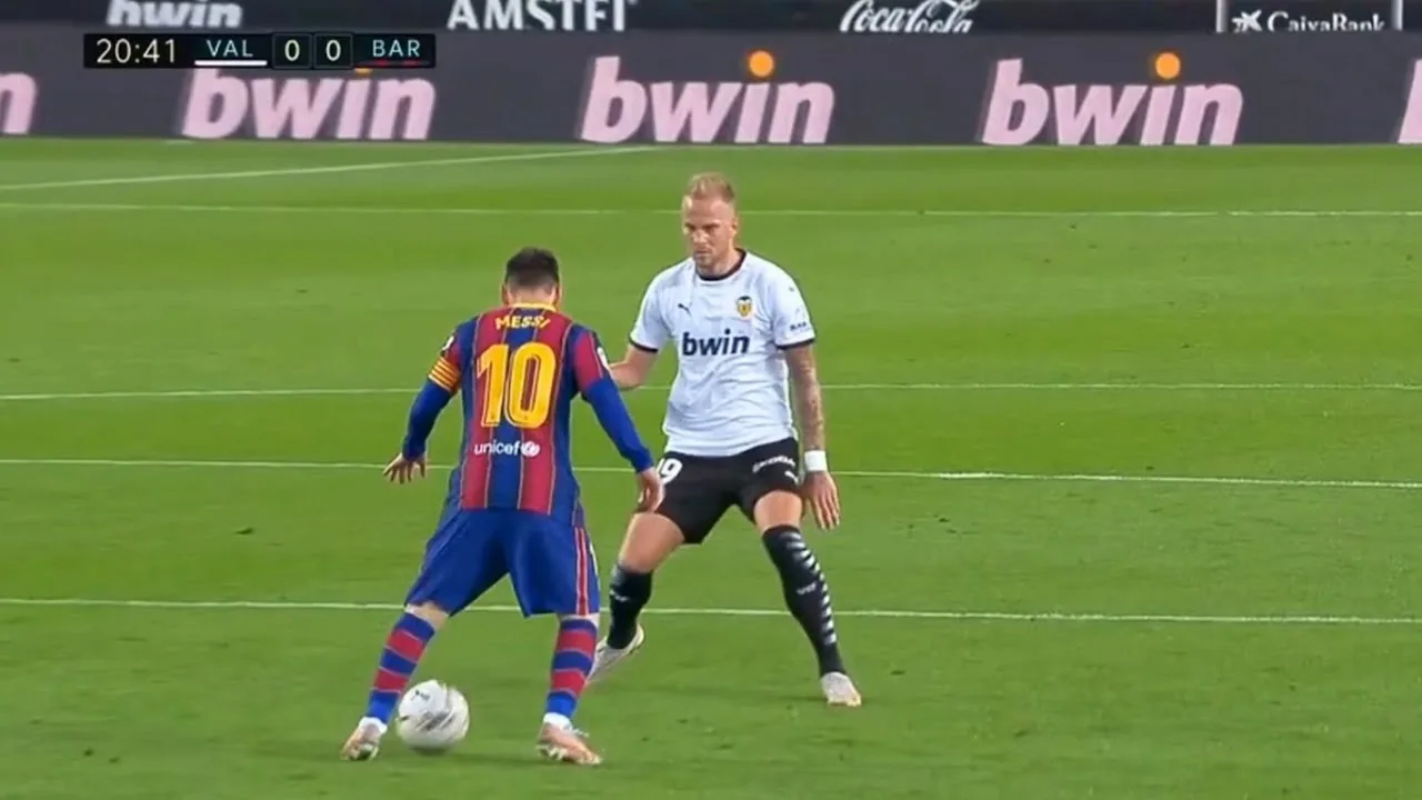 Lionel Messi vs Valencia (Away) 2020/21 HD 1080i