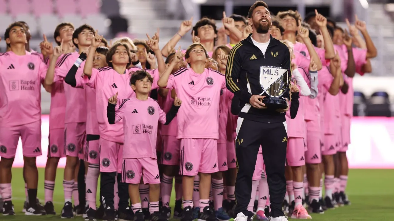 La star de Miami, Lionel Messi, nommé MVP de la MLS et établit un record de buts
