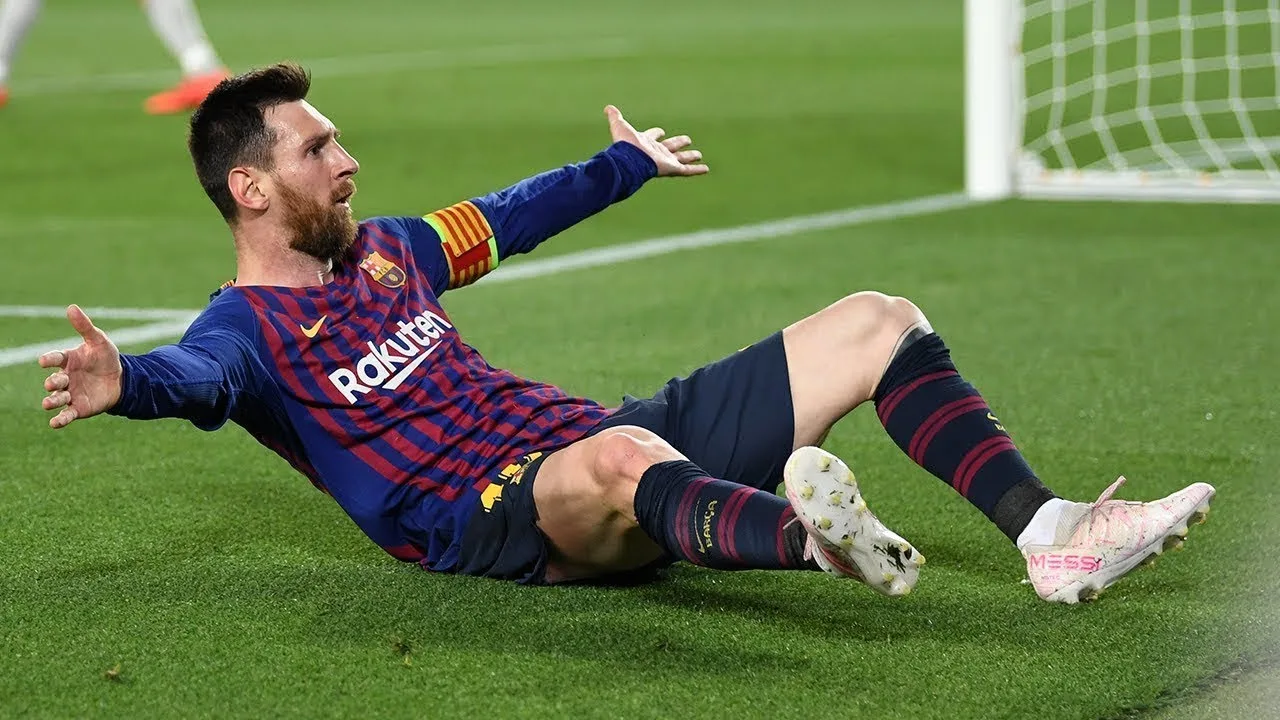 Coup franc de Lionel Messi contre Liverpool | barcelona vs