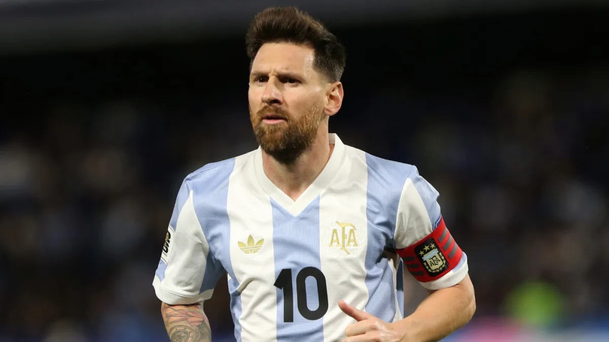 Lionel Messi et Magic Johnson parmi les 19 devraient recevoir la Médaille présidentielle de la liberté des mains du président Joe Biden