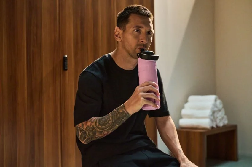 A l’approche de la nouvelle année, Lionel Messi chouchoute les fans du monde entier