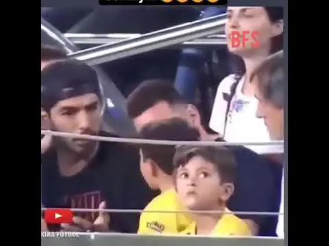 Lionel Messi reaction to his son(Mateo) in celebrating Real