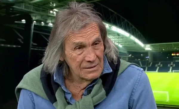 Crazy Gatti a déclaré que Lionel Messi « est déjà un de moins » et que « Cristiano Ronaldo ressemble à un gamin de 20 ans ».