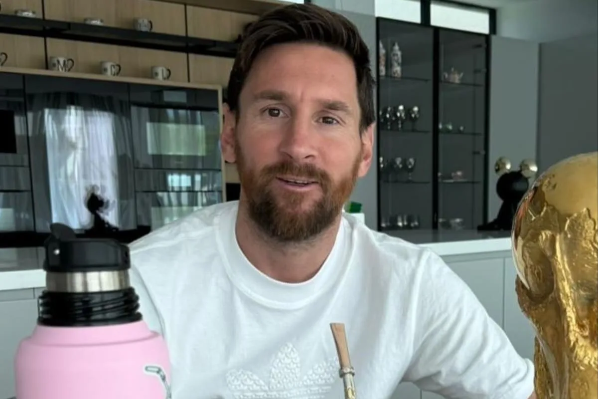 Lionel Messi est apparu avec le musicien argentin du moment et a réalisé son rêve