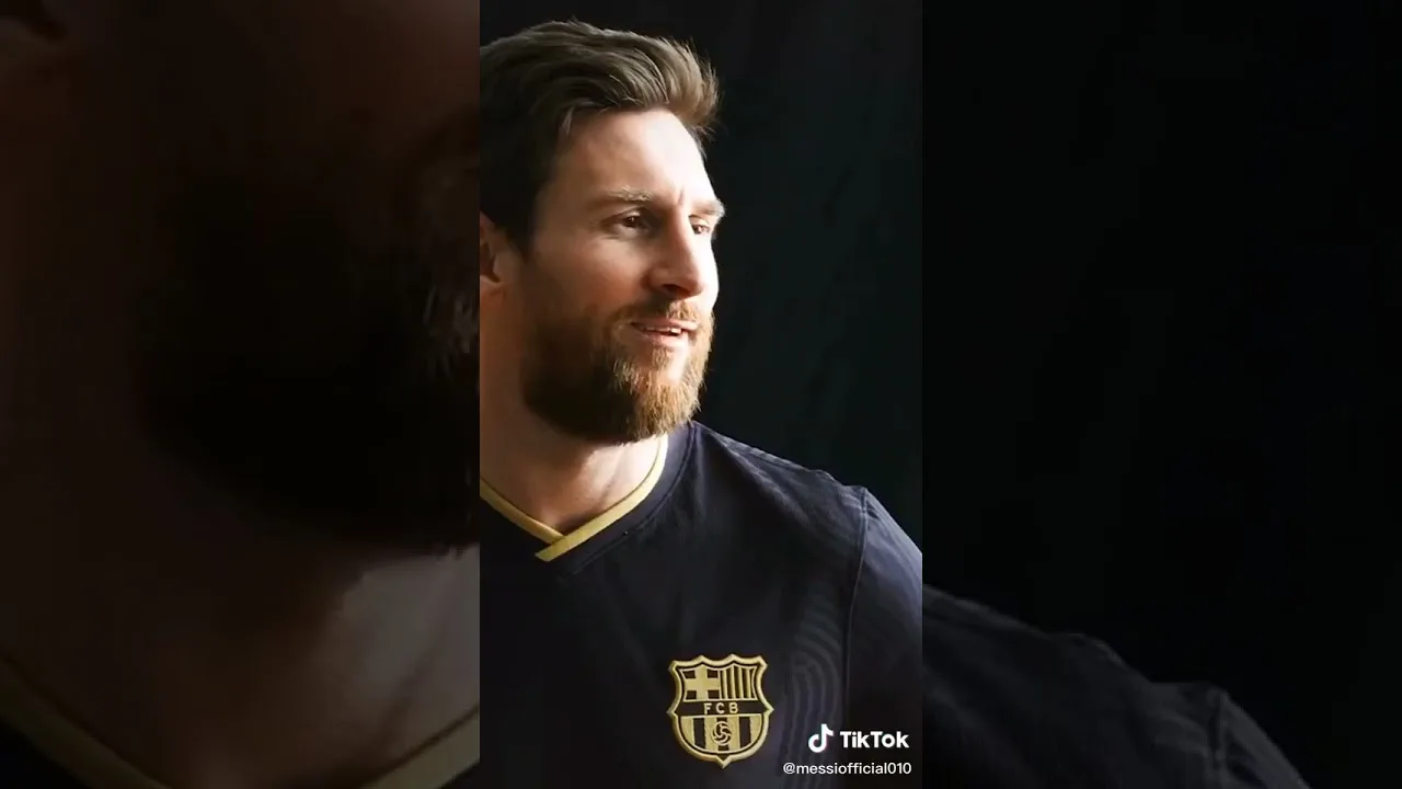 leo messi superman fc barcelona