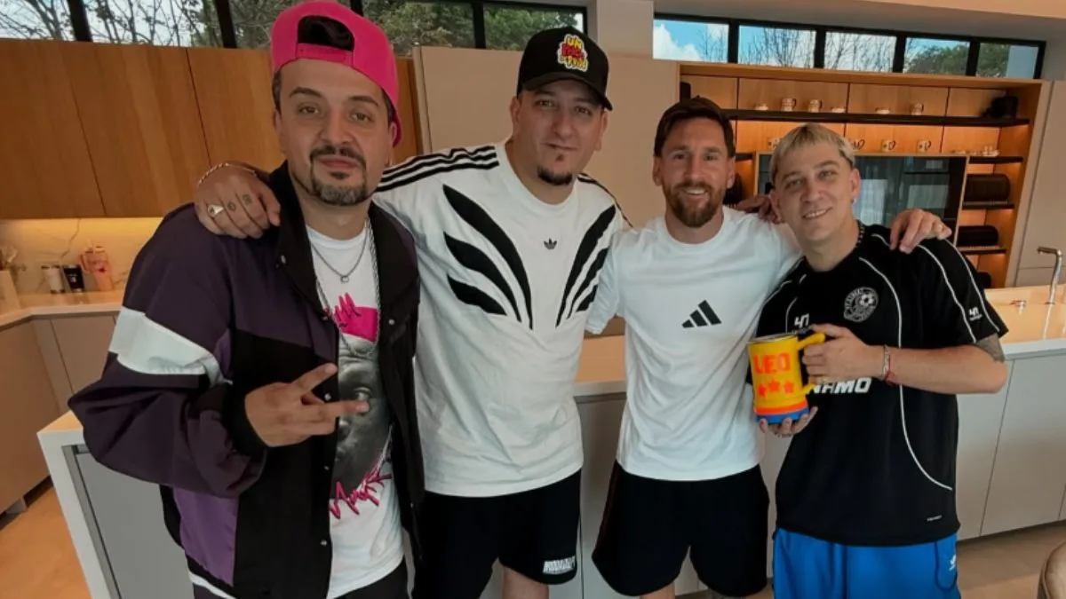 Le Noël de Lionel Messi avec des invités et un cadeau spécial de A Little Noise