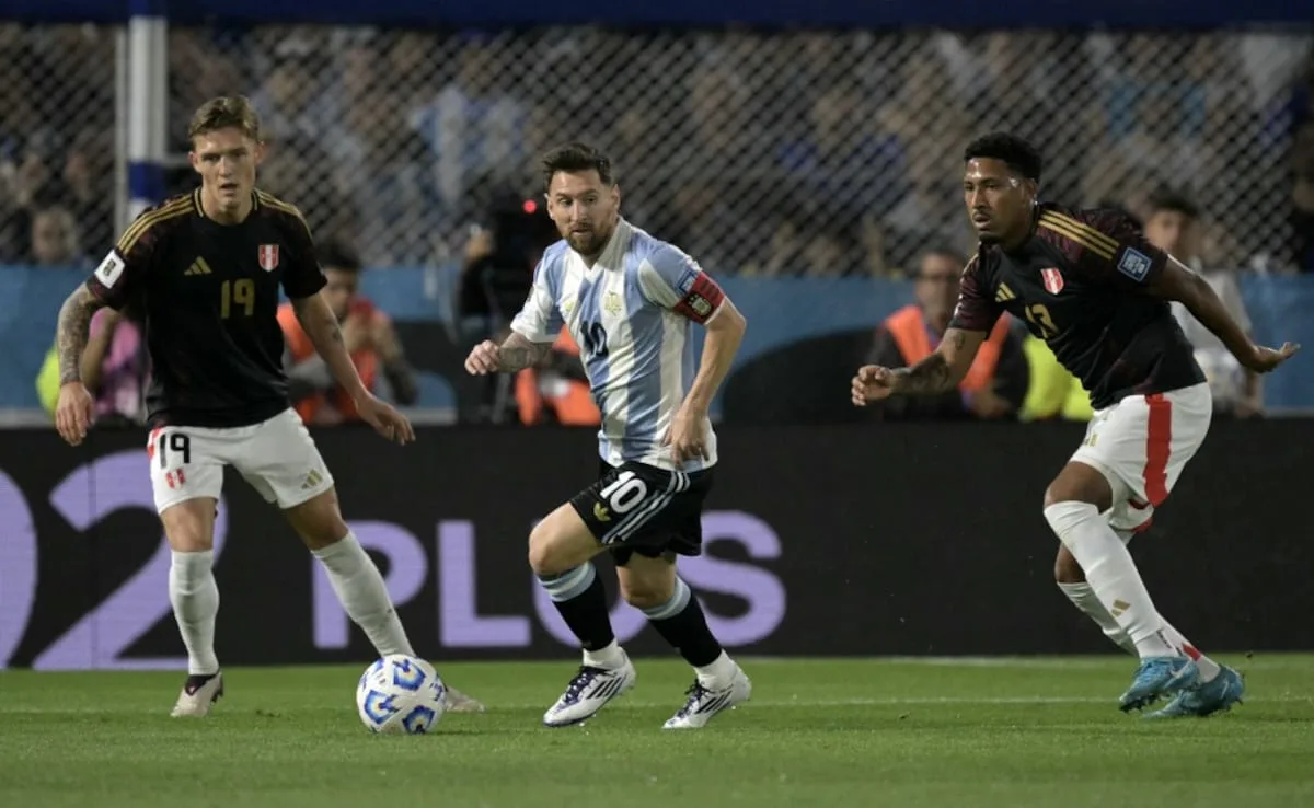 Lionel Messi fournit une aide scandaleuse alors que l’Argentine bat le Pérou – Regardez