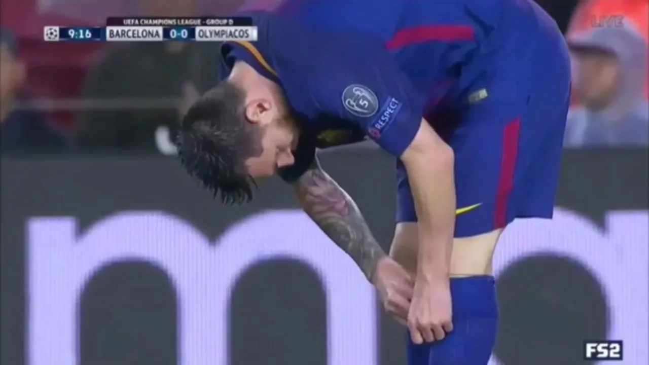 What Lionel Messi ate from his sock during Barcelona 3-1