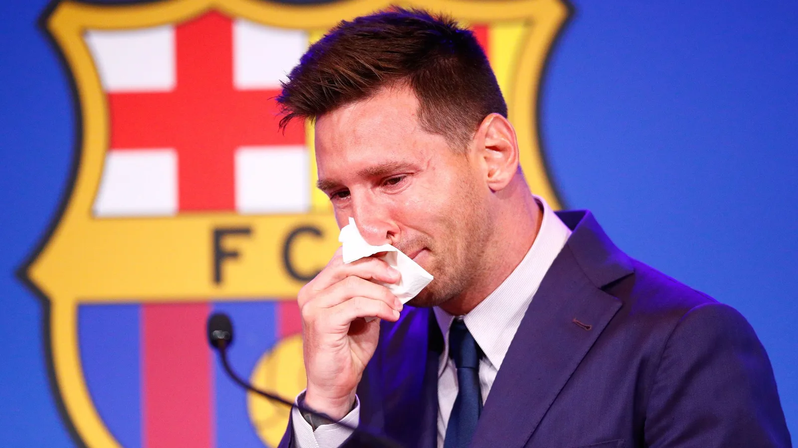 Le conseiller de Joan Laporta admet que le départ de Lionel Messi à Barcelone « aurait pu être mieux fait » et confirme la raison de la décision brutale du président du club.