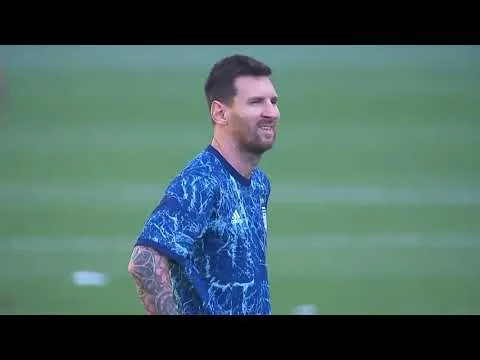 Lionel Messi Crazy Freekicks in Argentina Training