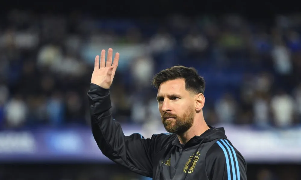 Lionel Messi envoie un message au joyau de Barcelone Lamine Yamal après le triomphe du Golden Boy