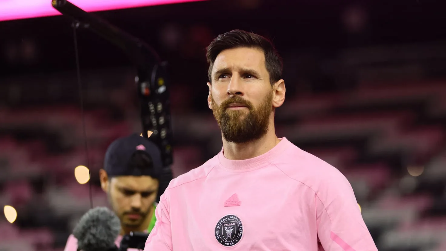 Lionel Messi conseille à la jeune star de suivre ses traces