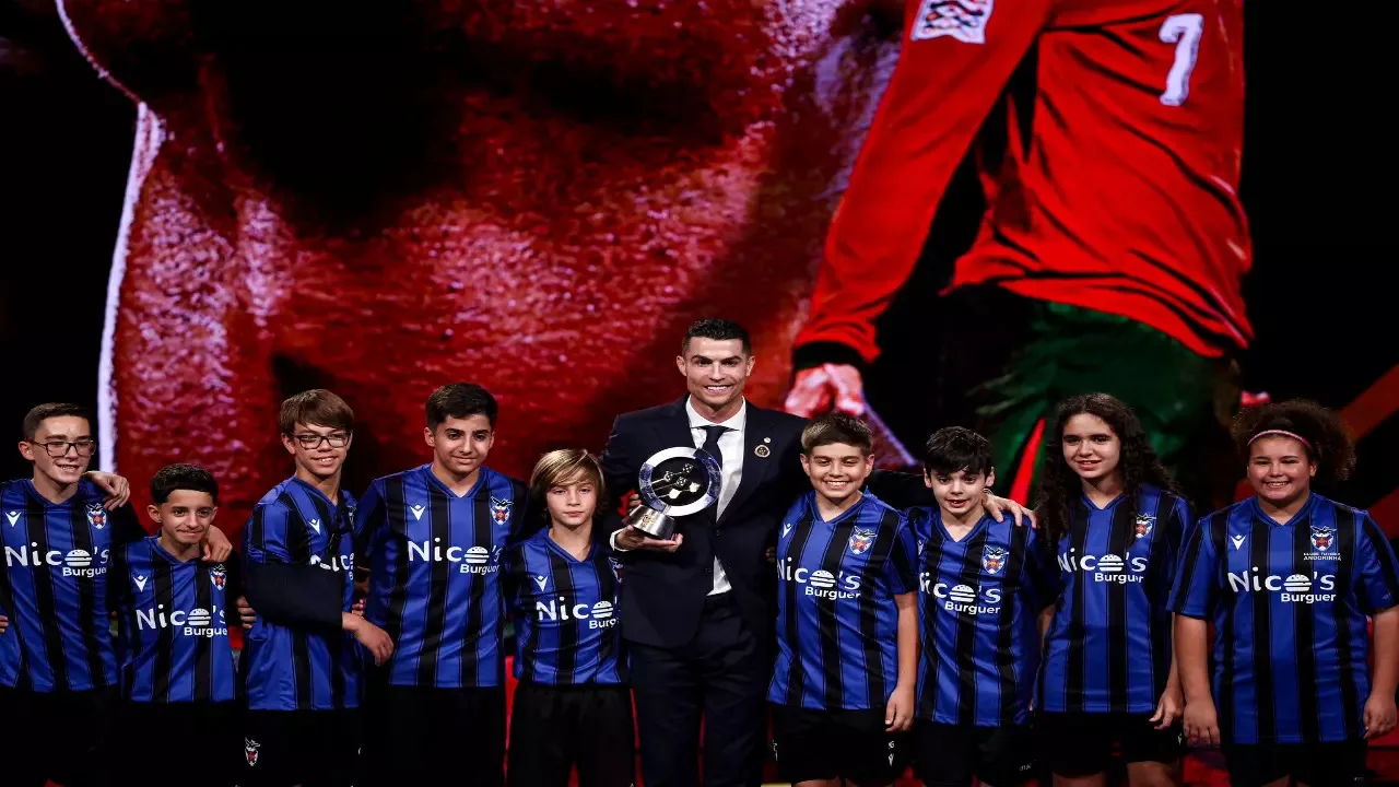 Le message pragmatique de Cristiano Ronaldo à Lionel Messi
