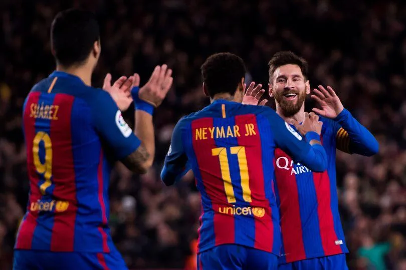 Neymar reçoit des nouvelles difficiles sur les retrouvailles de Lionel Messi alors que l’ancienne star de Barcelone « en pourparlers » avec 3 équipes de la MLS