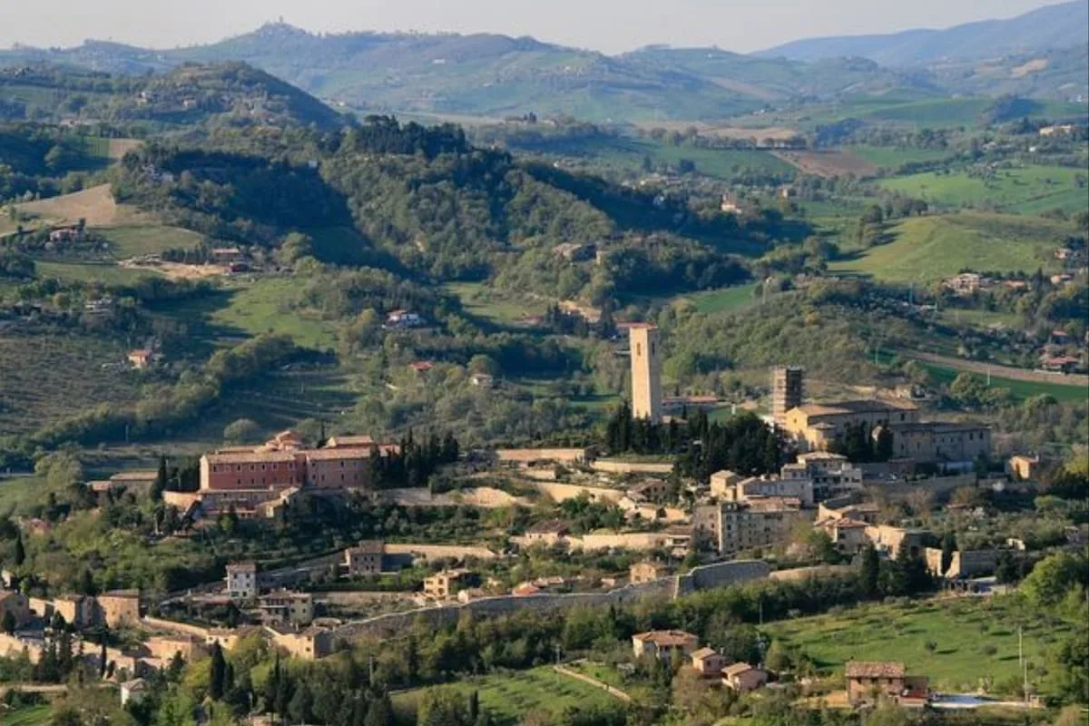 La ville italienne d’où est originaire la famille de Lionel Messi et Javier Milei
