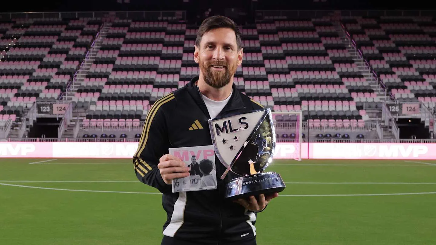 Lionel Messi reçoit la carte Topps Now de MVP de la MLS