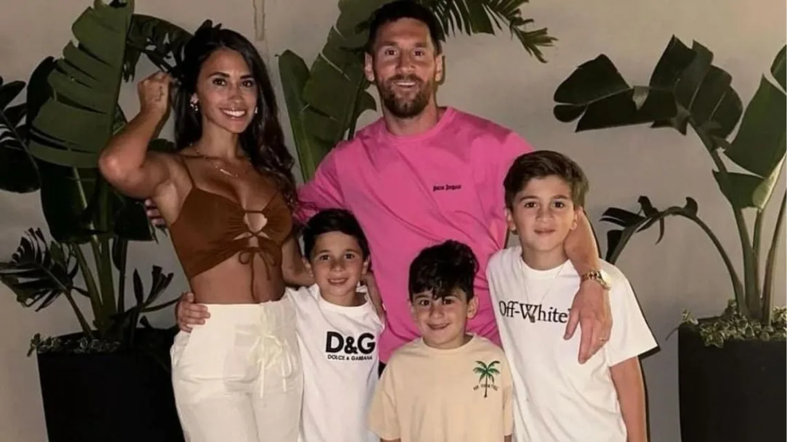 L’incroyable sortie familiale de Lionel Messi et Antonela Roccuzzo avec leurs enfants
