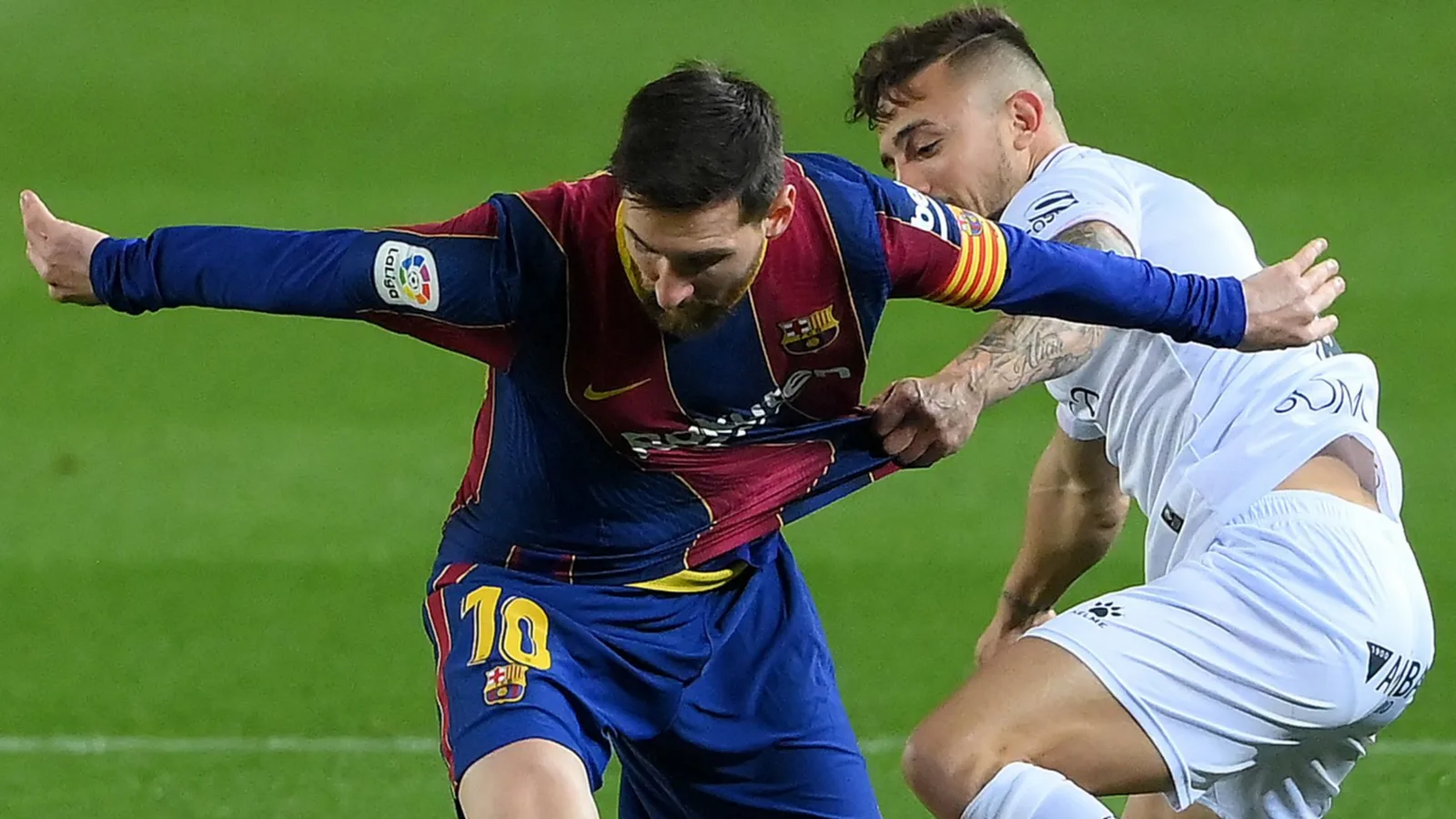 Le « défenseur le plus dur » que Lionel Messi ait jamais affronté affirme que les éloges de la superstar de l’Inter Miami sont « comme gagner un trophée »